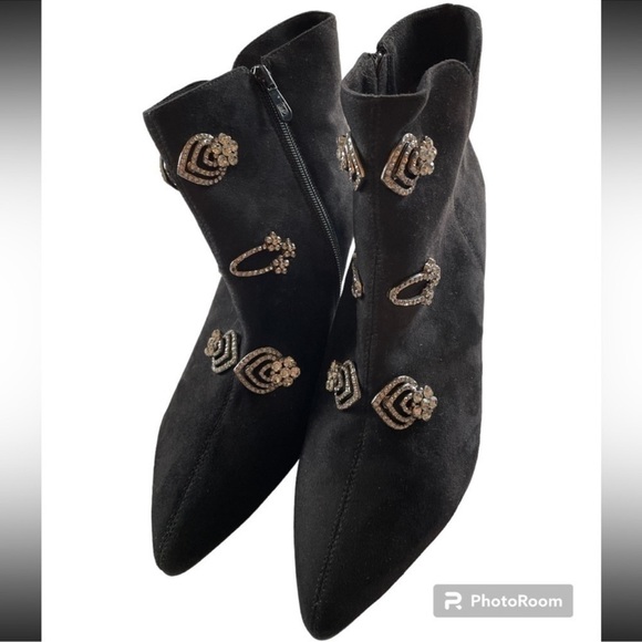 EUC Midnight Velvet Heel Booties with Decorative Jeweled Buckles size 11 - Picture 4 of 5